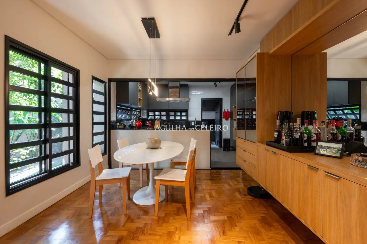 Casa ampla de 246 m² com 2 suítes na Vila Mariana – 22628