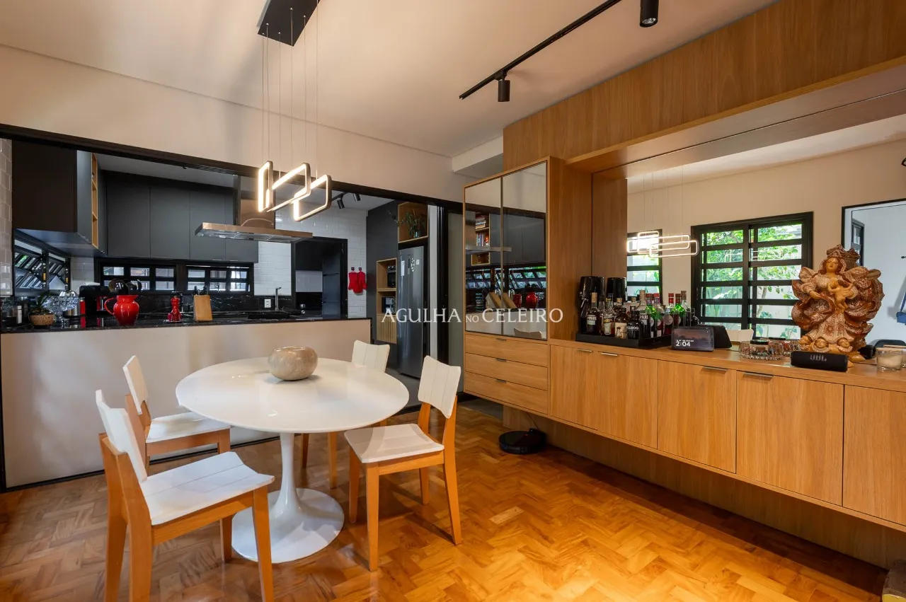 Casa ampla de 246 m² com 2 suítes na Vila Mariana – 22628