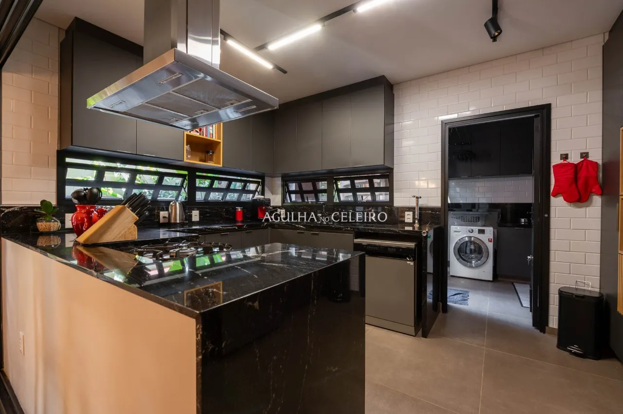 Casa ampla de 246 m² com 2 suítes na Vila Mariana – 22628
