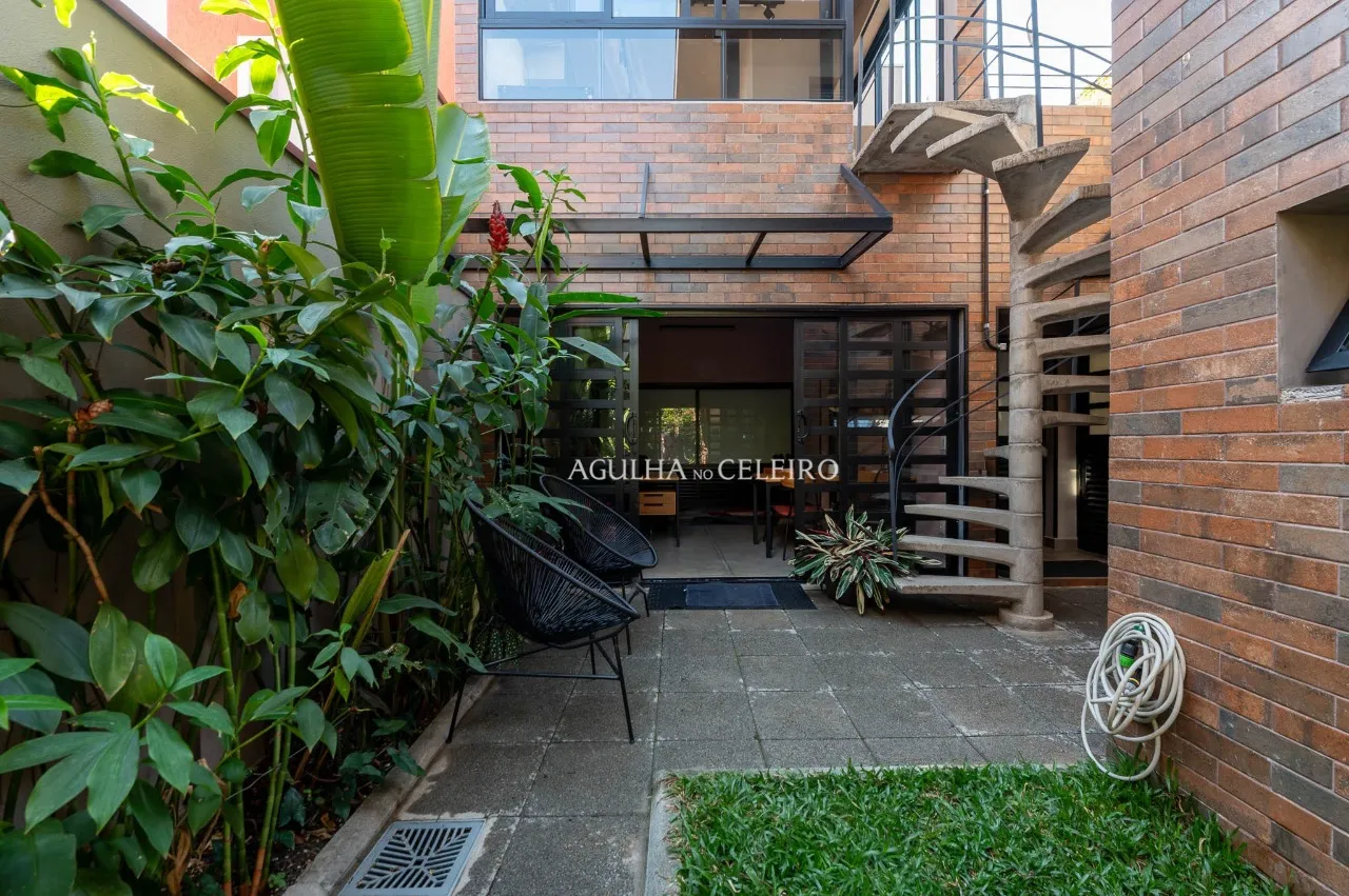 Casa ampla de 246 m² com 2 suítes na Vila Mariana – 22628