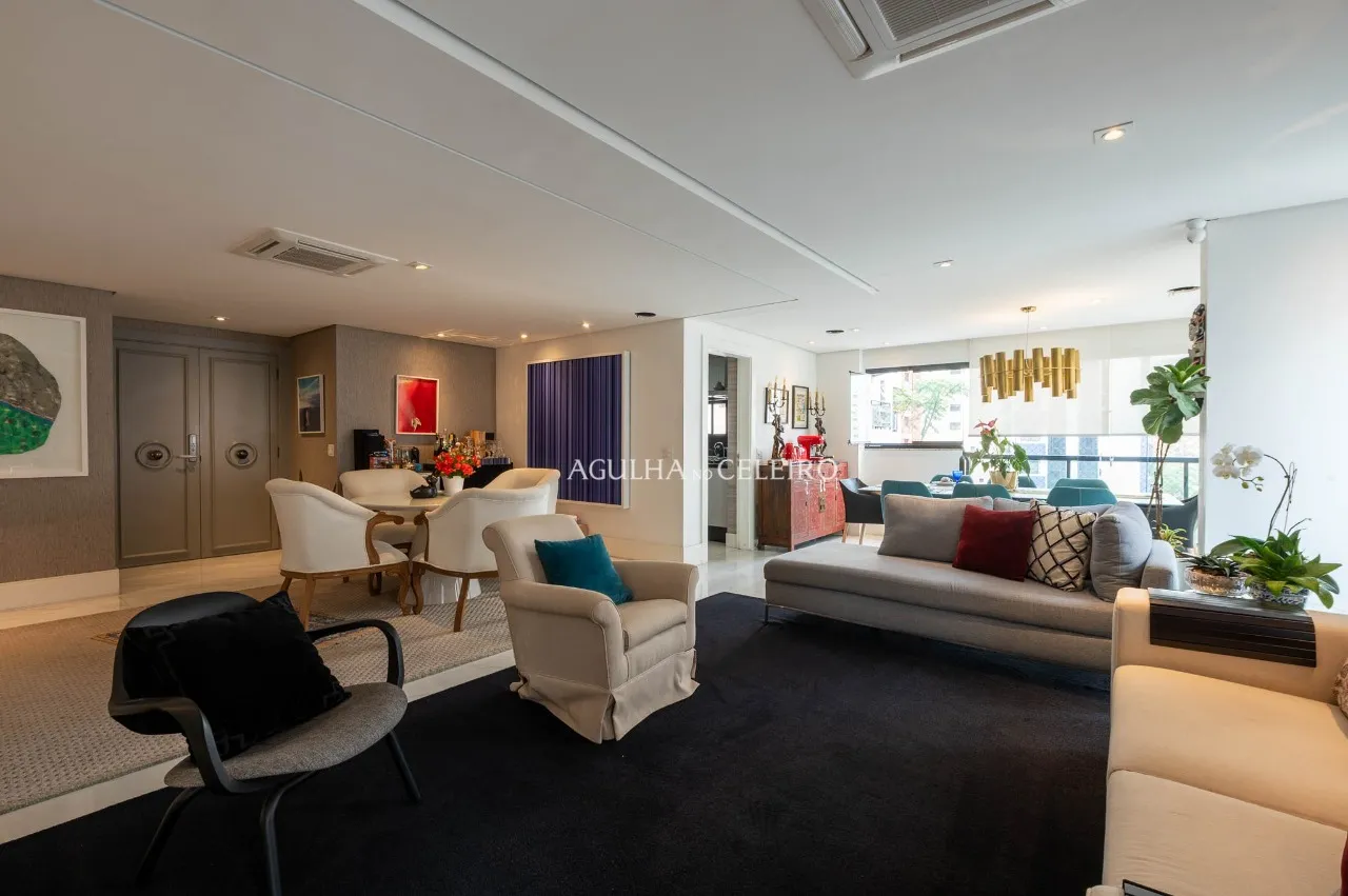 Apartamento em Excelente Localizacao em Moema – 22641