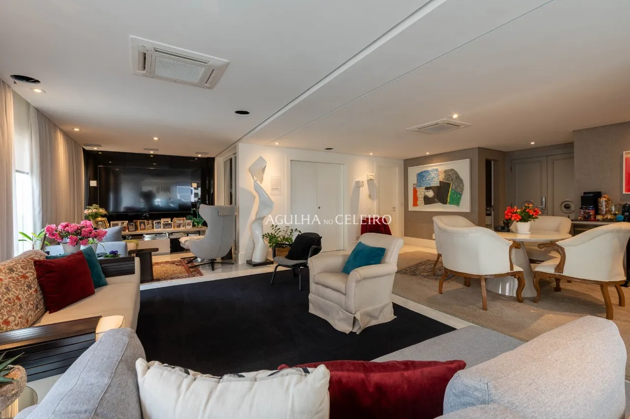 Apartamento em Excelente Localizacao em Moema – 22641