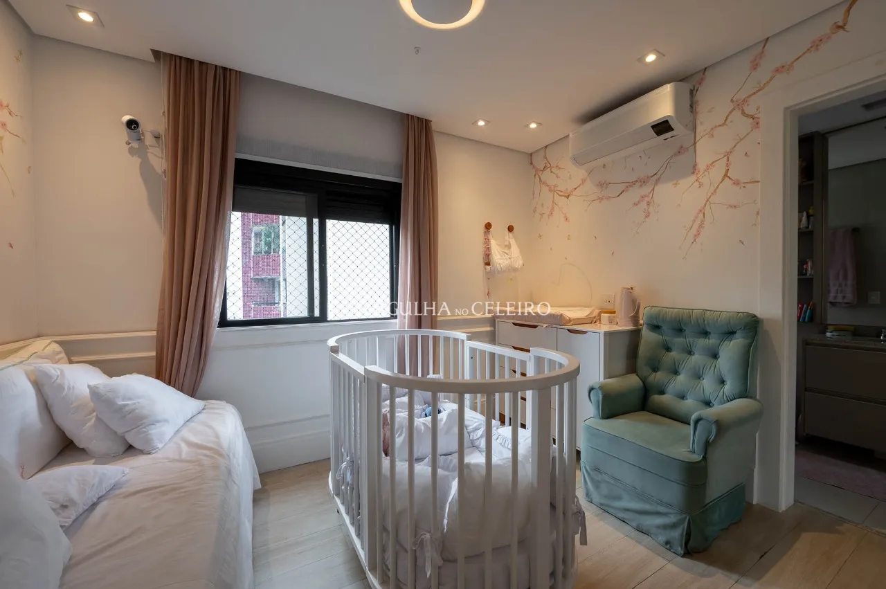 Apartamento em Excelente Localizacao em Moema – 22641