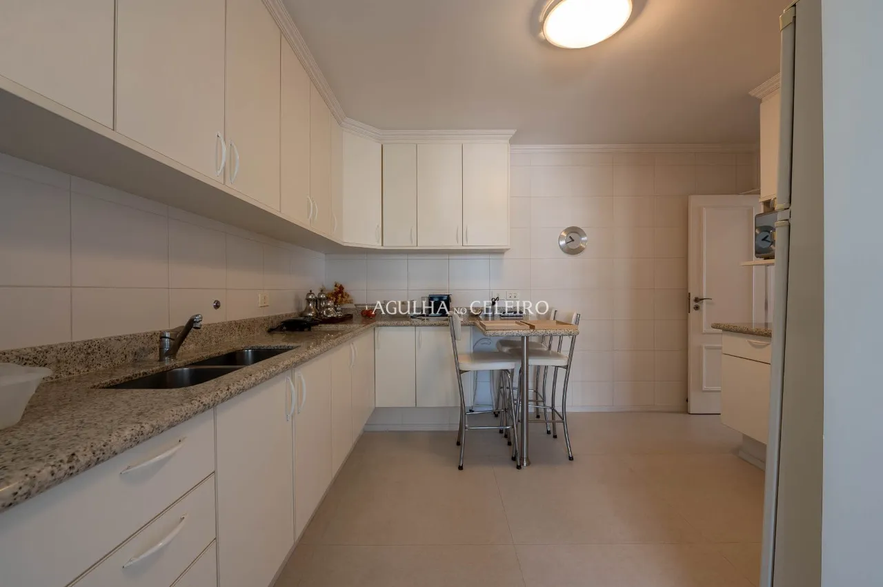 Apartamento reformado na Vila Nova Conceição – 22663