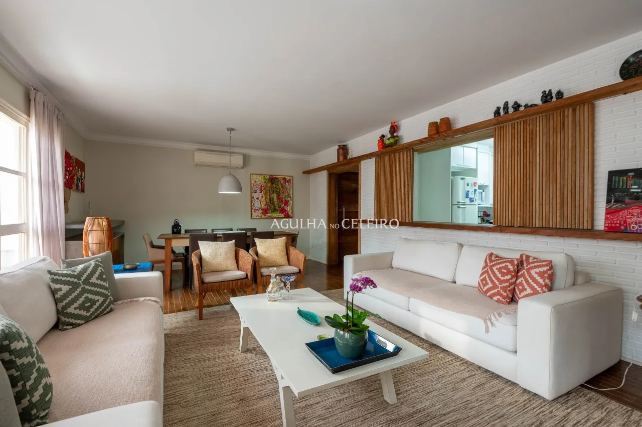 Apartamento de 168 m² com 3 Suítes em Rua Tranquila do Itaim Bibi – 22697