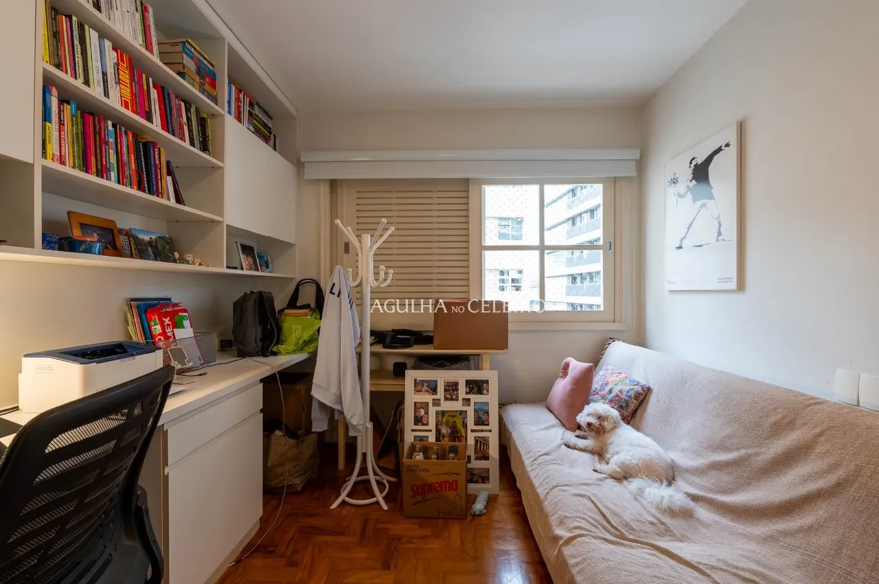Apartamento de 168 m² com 3 Suítes em Rua Tranquila do Itaim Bibi – 22697