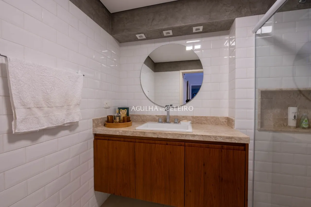 Apartamento de 168 m² com 3 Suítes em Rua Tranquila do Itaim Bibi – 22697