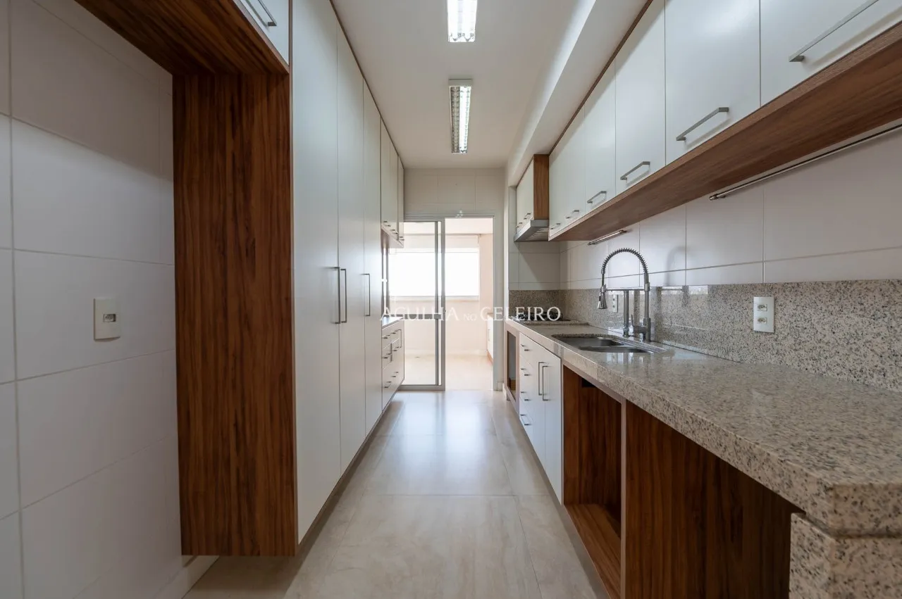 Apartamento reformado à venda na Vila Mariana. – 22705