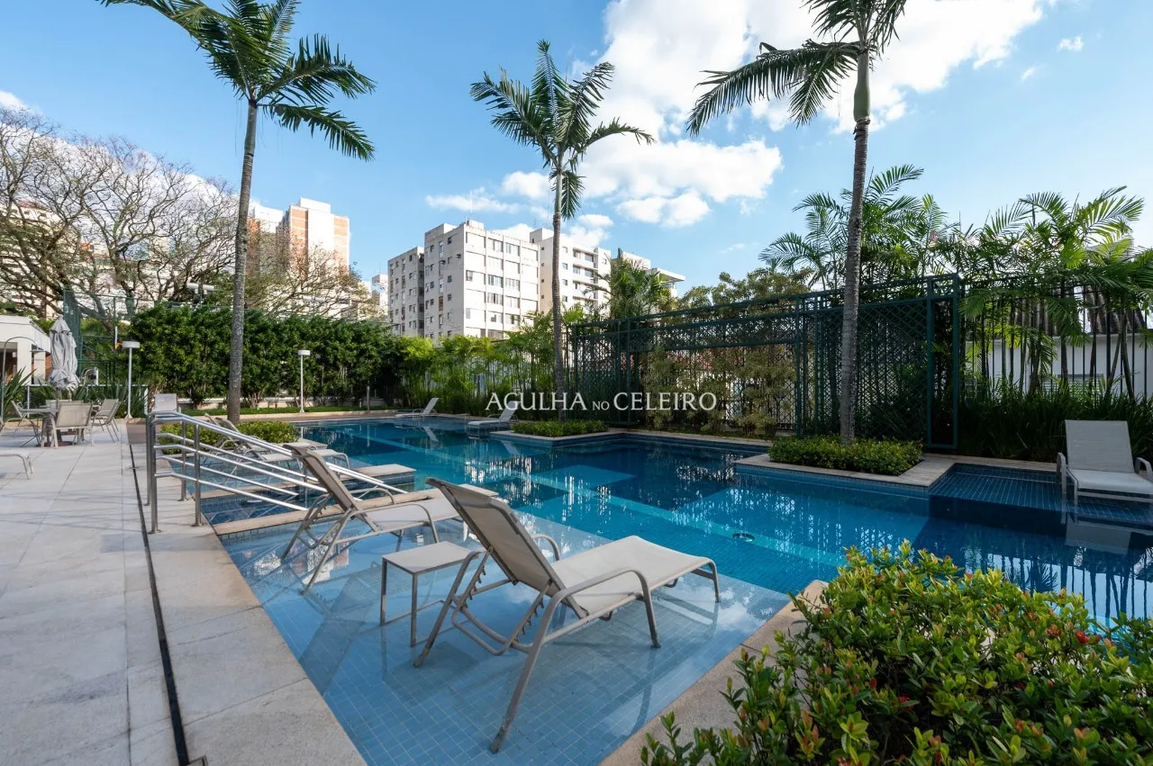 Apartamento reformado à venda na Vila Mariana. – 22705