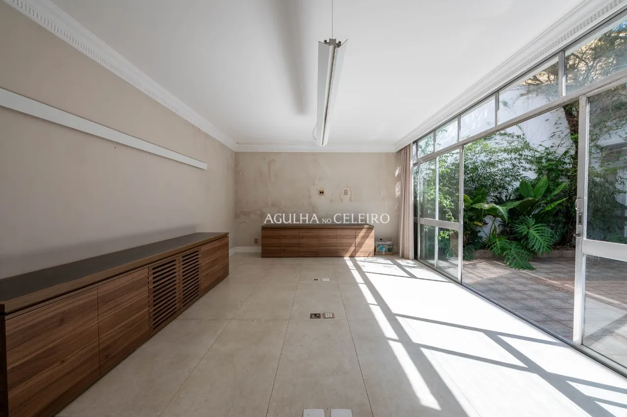 Amplitudes, conforto e excelente localização na Vila Nova Conceição. – 22714