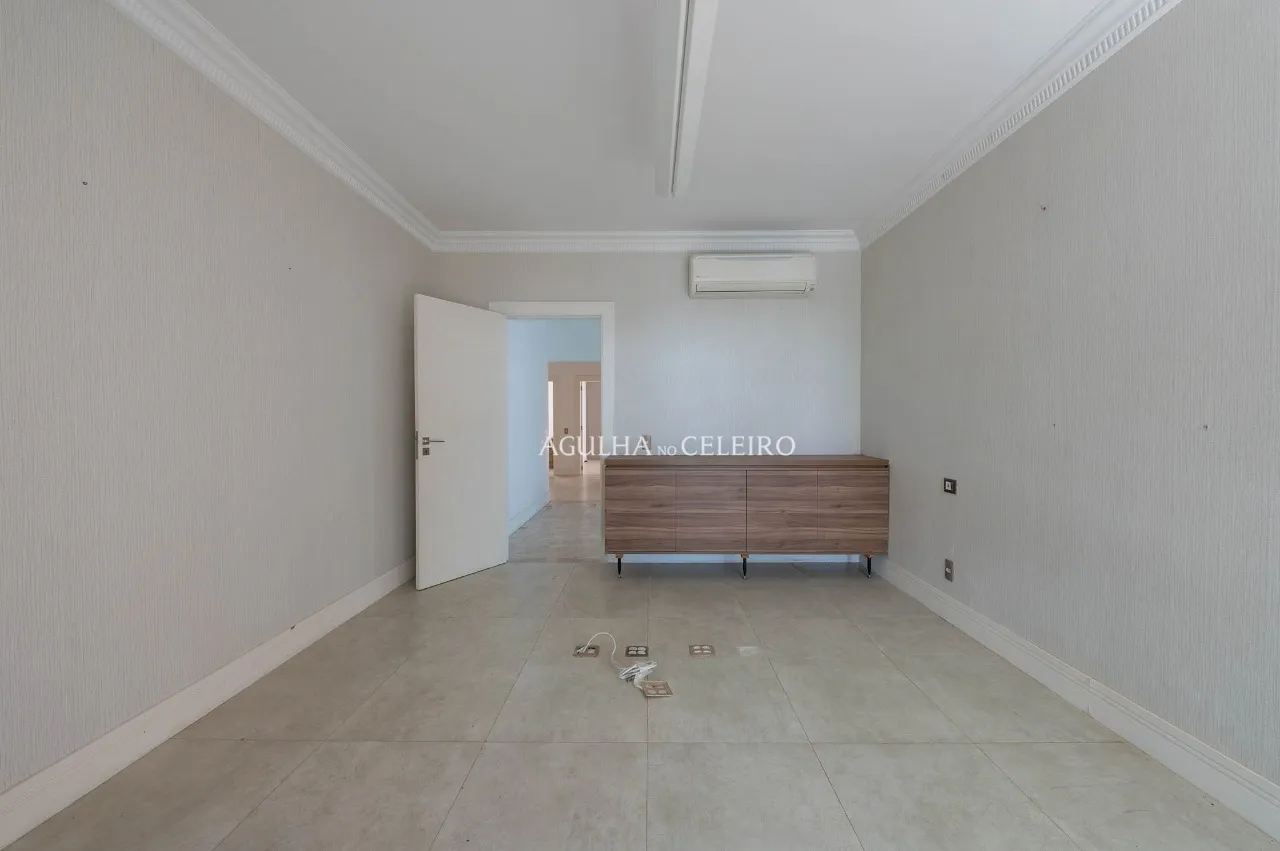 Amplitudes, conforto e excelente localização na Vila Nova Conceição. – 22714