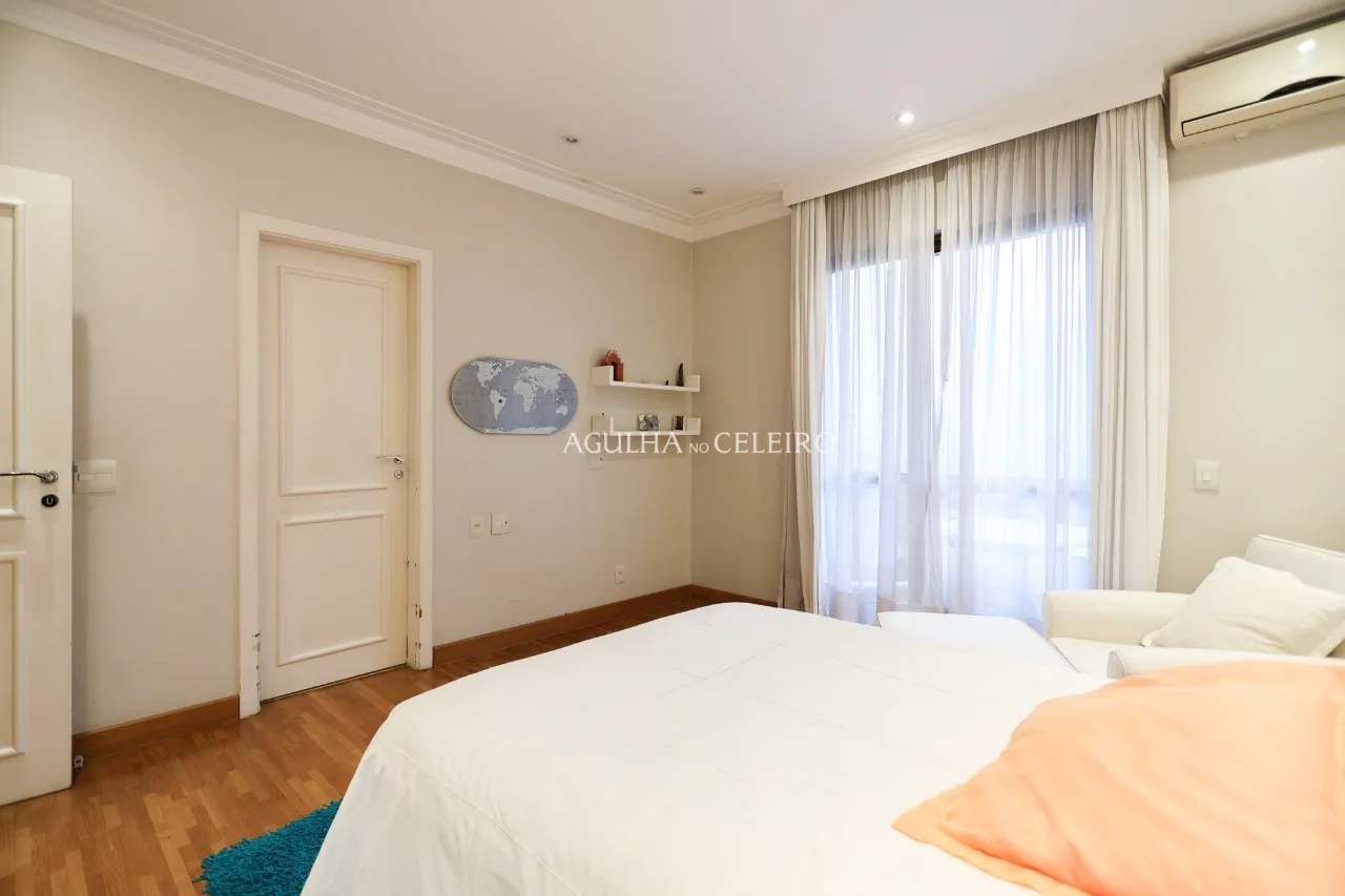 Elegância, conforto e localização para fazer tudo a pé. – 8949 - MAC_9167