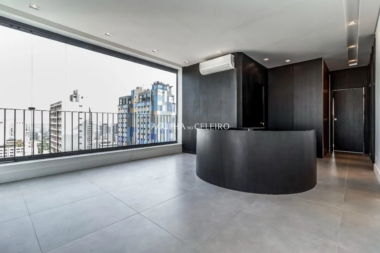 Cobertura duplex em prédio moderno, com vista livre no Jardim América. – 9786
