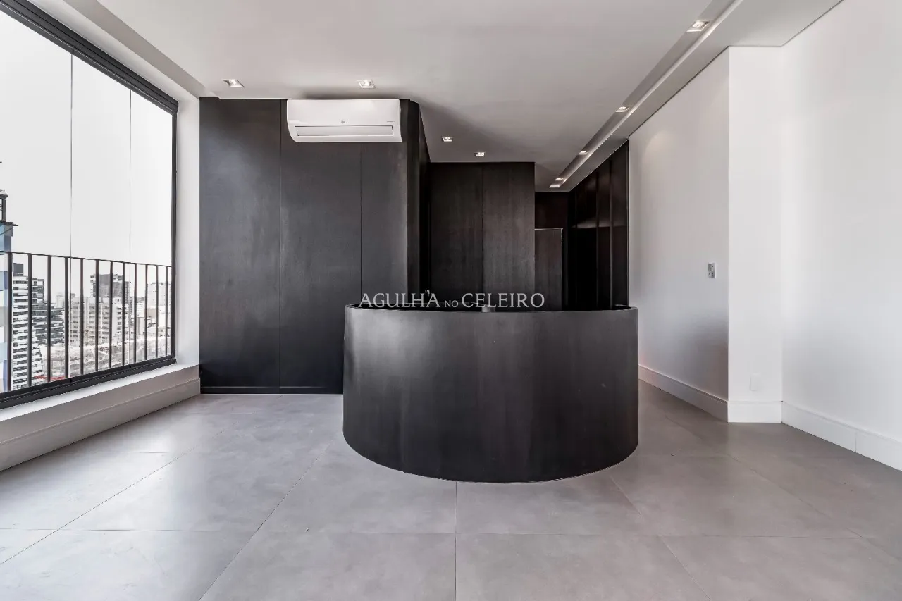 Cobertura duplex em prédio moderno, com vista livre no Jardim América. – 9786