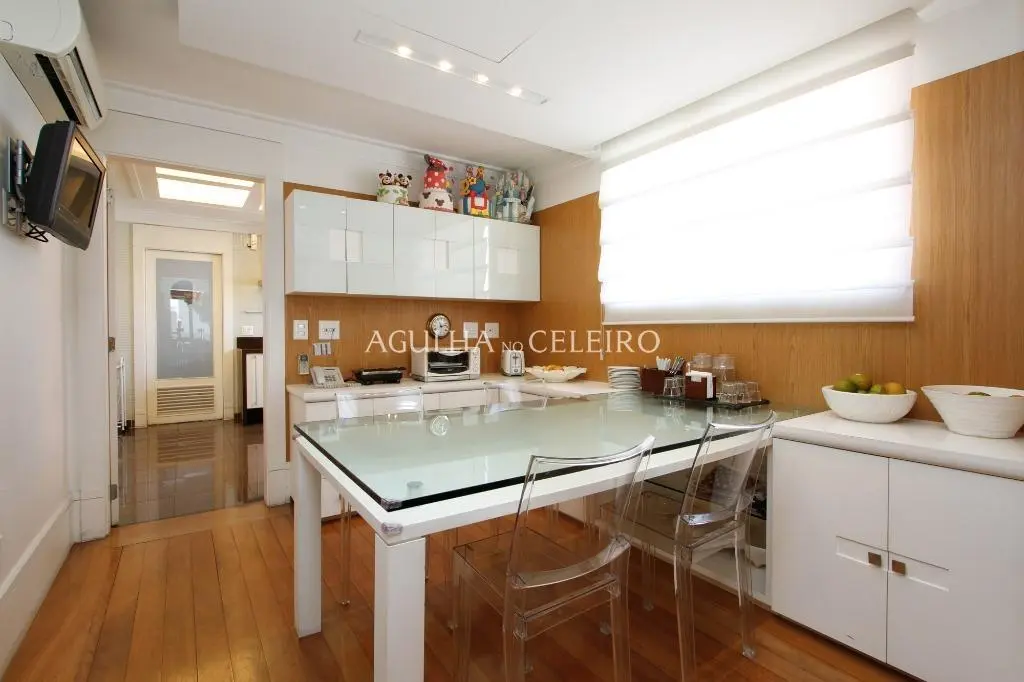 Apartamento sofisticado para venda ou aluguel com vista para o Parque Ibirapuera – AP1820