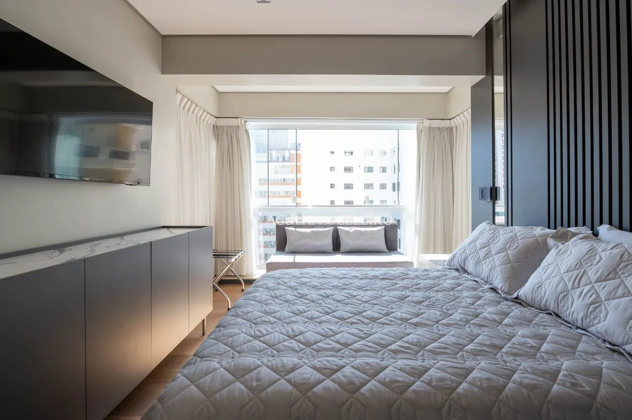 Conforto e sofisticação em uma das ruas mais desejadas do Jardim America. – AP4730