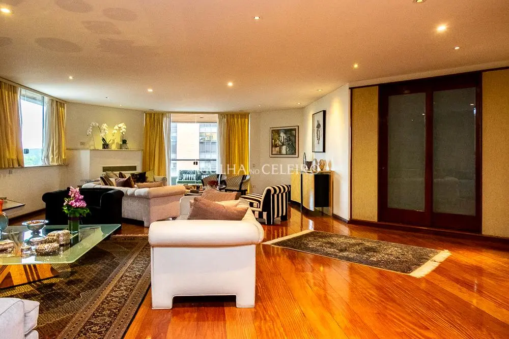 Venda/Jardim América: Apartamento com planta dos sonhos! – AP5502