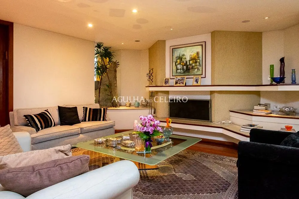 Venda/Jardim América: Apartamento com planta dos sonhos! – AP5502