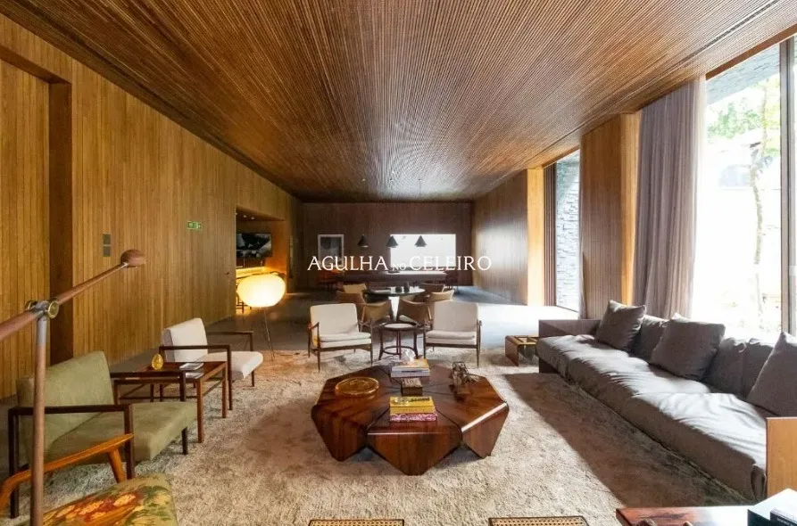 Apartamento à venda em um dos prédios mais desejados no Itaim Bibi – AP7738