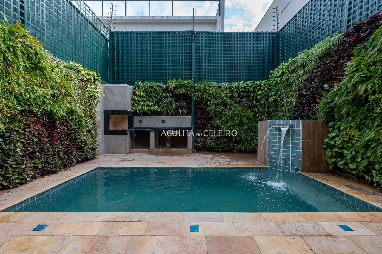 Casa de condomínio próximo aos clubes para venda no Jardim Paulistano. – CA0046