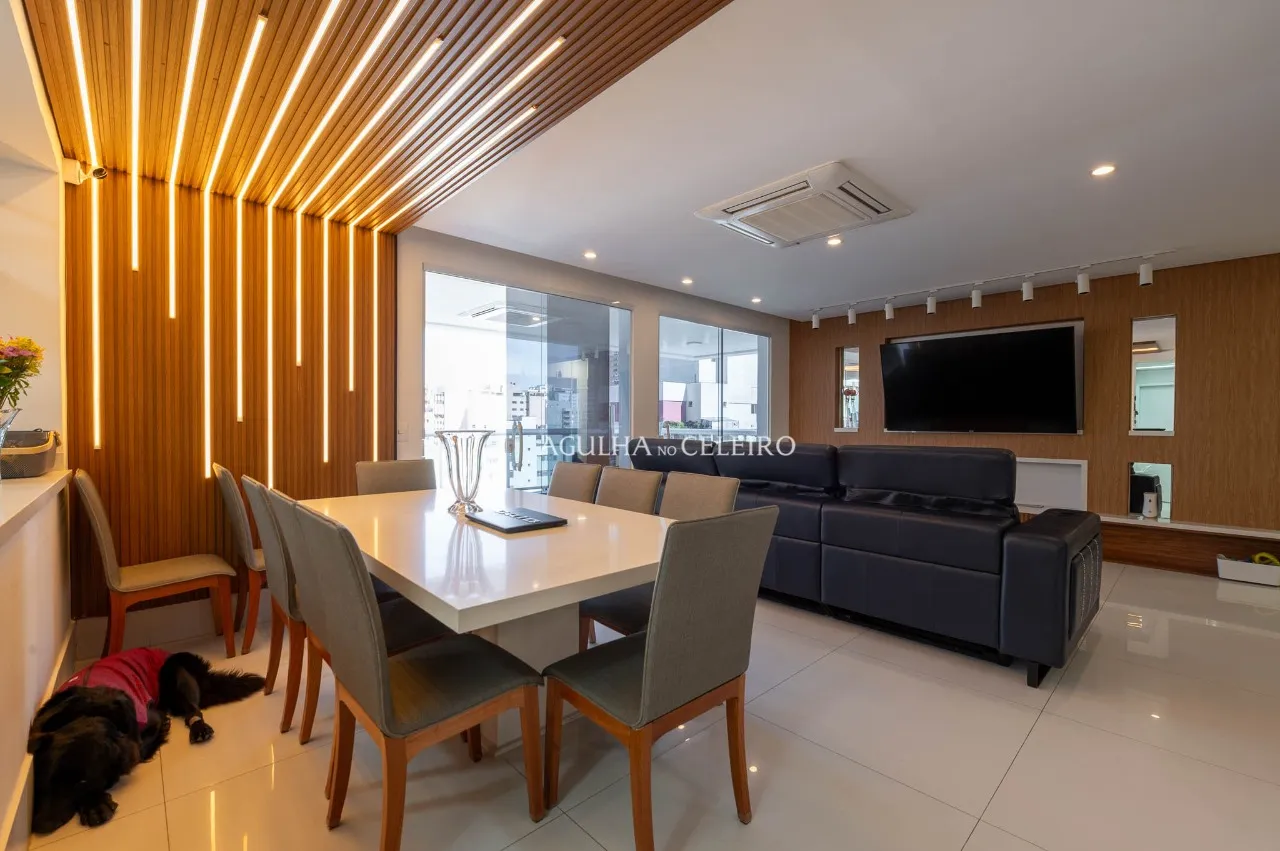 Cobertura de 250 m² em Perdizes: Vista livre, piscina privativa, 4 suítes e 4 vagas – CO0820
