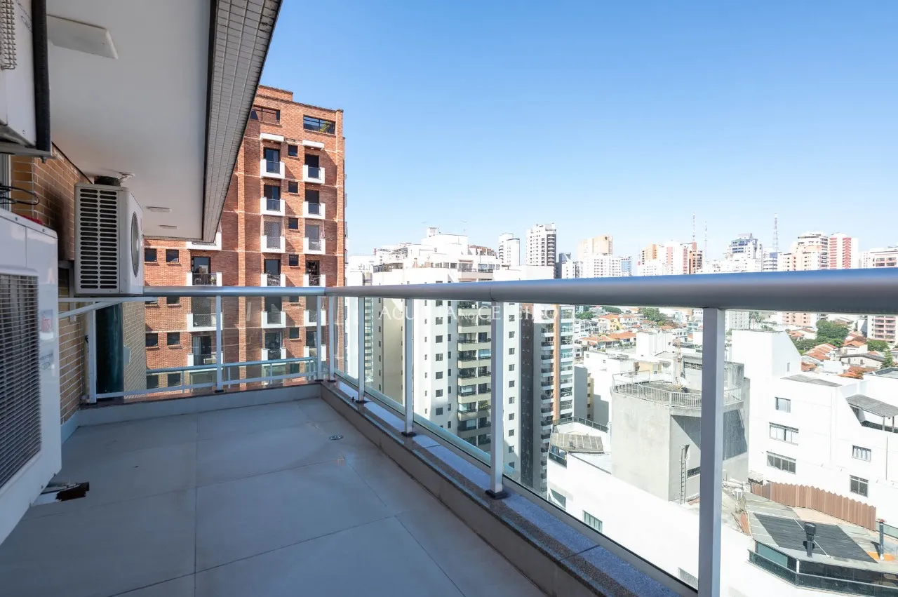 Cobertura de 250 m² em Perdizes: Vista livre, piscina privativa, 4 suítes e 4 vagas – CO0820