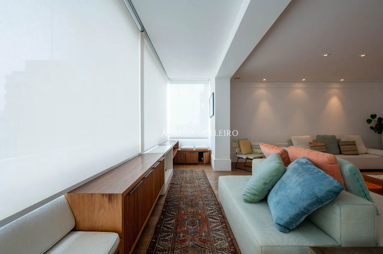 Belíssima cobertura duplex à venda no Jardim América. – CO0823