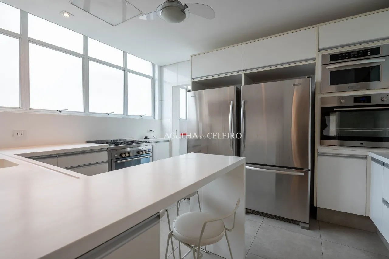 Belíssima cobertura duplex à venda no Jardim América. – CO0823
