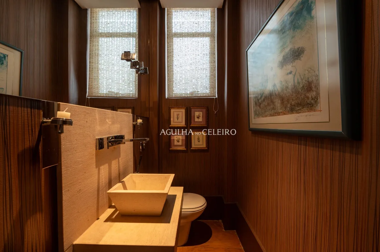 Belíssima cobertura duplex à venda no Jardim América. – CO0823
