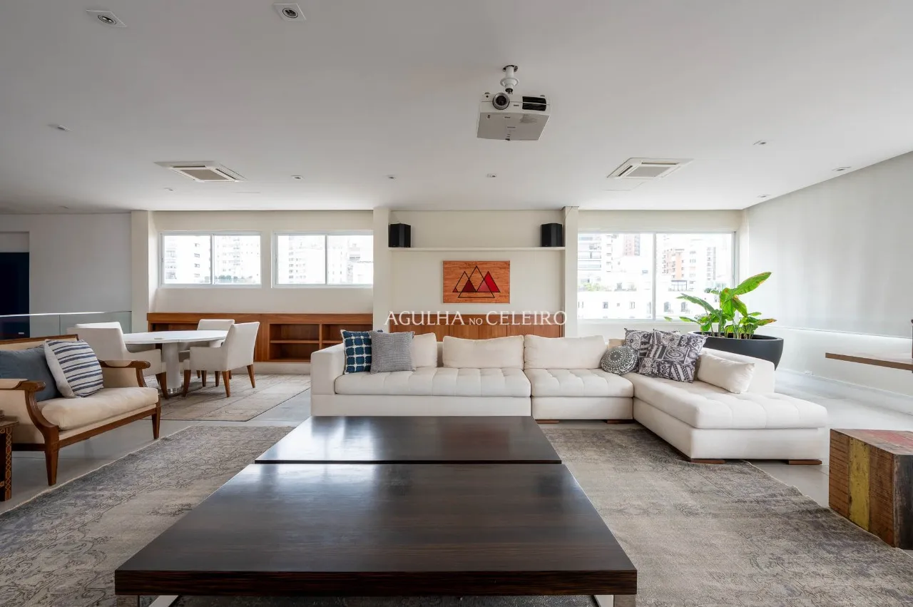 Belíssima cobertura duplex à venda no Jardim América. – CO0823