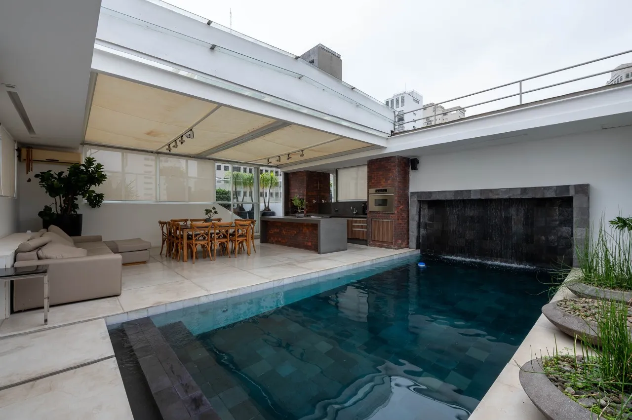 Belíssima cobertura duplex à venda no Jardim América. – CO0823