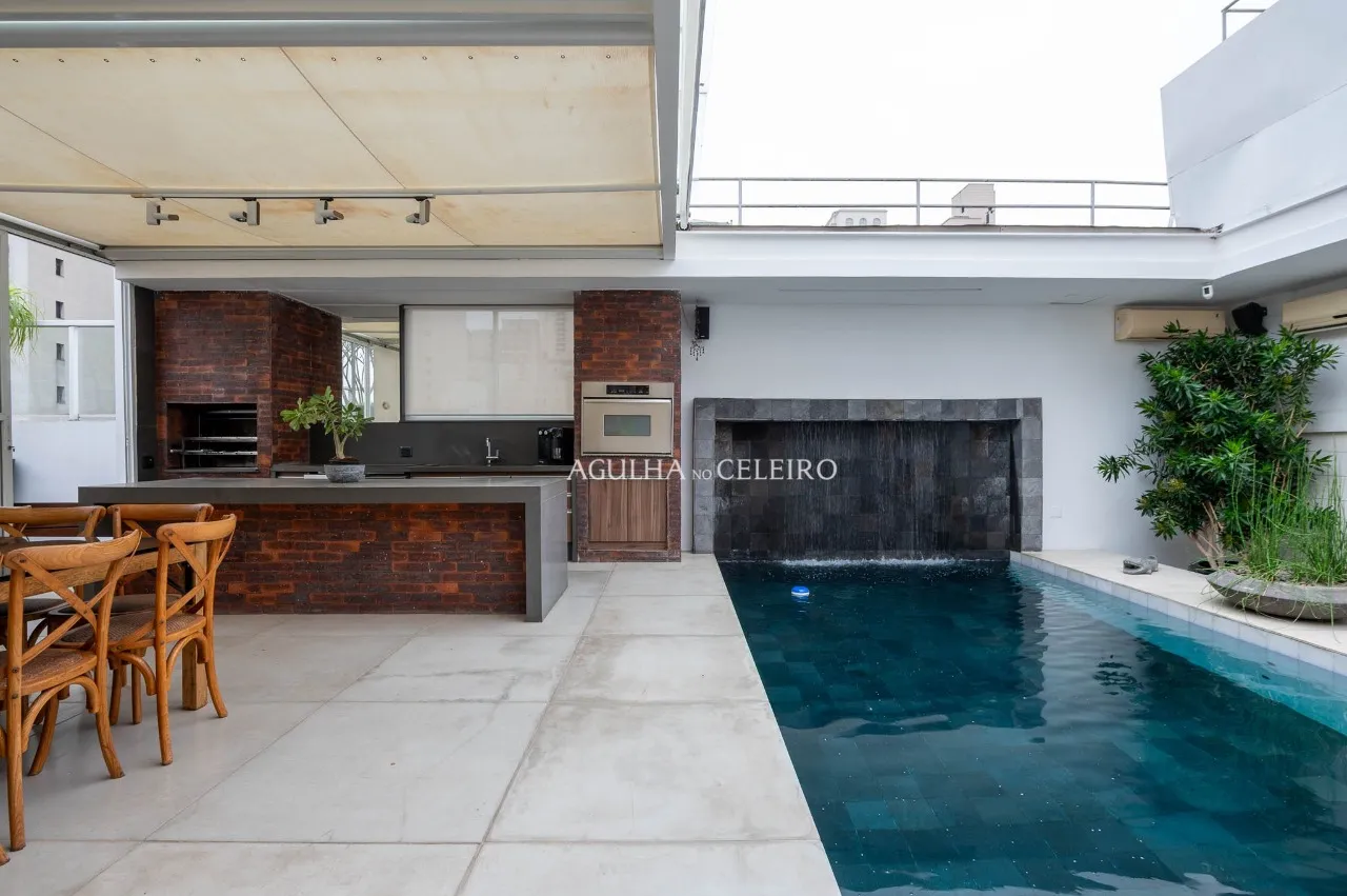 Belíssima cobertura duplex à venda no Jardim América. – CO0823