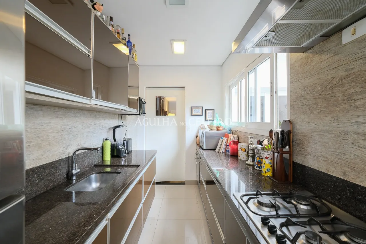 Venda/Pinheiros: Casa charmosa com potencial incrível! – 10336