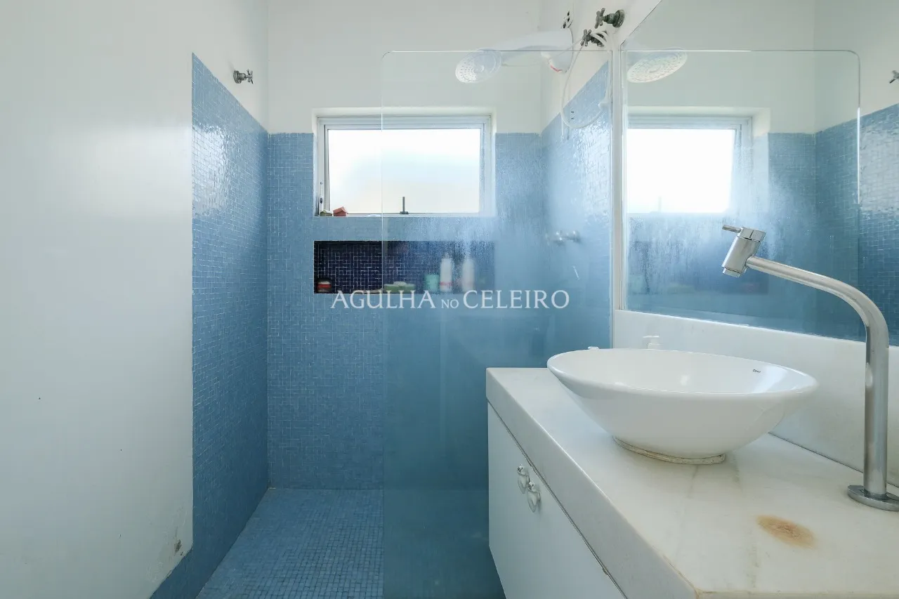 Venda/Pinheiros: Casa charmosa com potencial incrível! – 10336