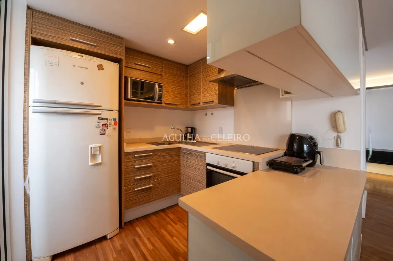 Apartamento mobiliado em predio cobiçado em Moema. – 17131