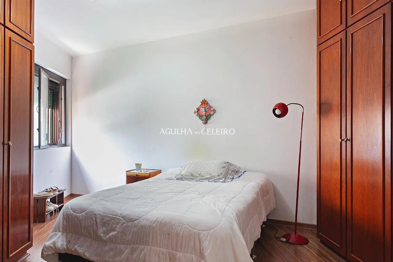 Apartamento aconchegante à venda em Moema – 18870