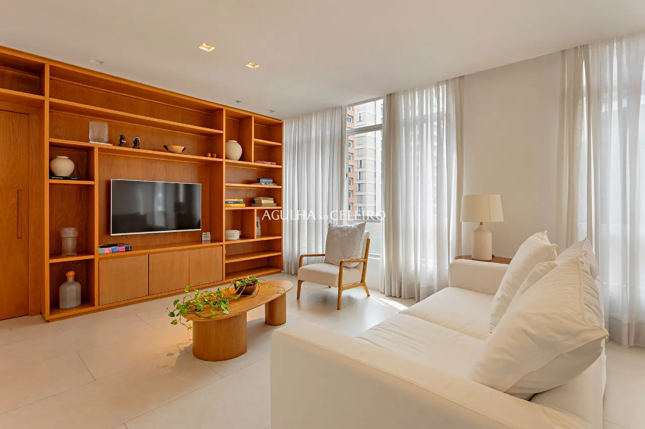 Apartamento reformado e com planta ótima à venda no Jardim Paulista – 20187 - _MGL2839