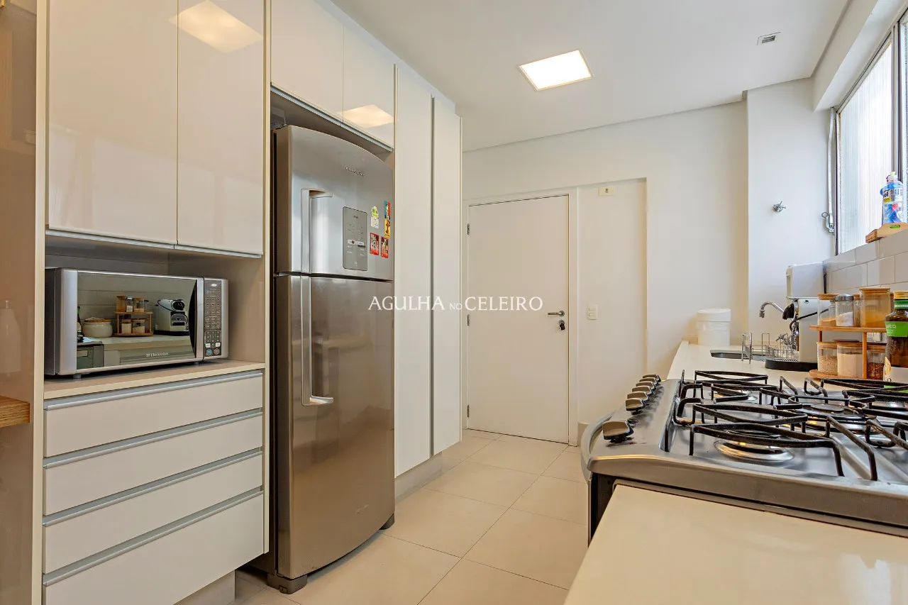 Apartamento reformado e com planta ótima à venda no Jardim Paulista – 20187 - _MGL2895