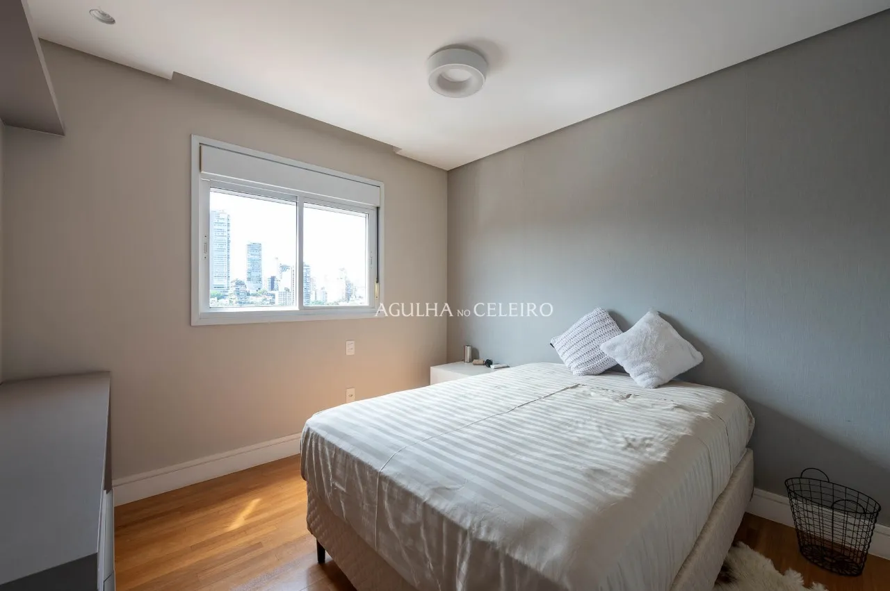 Apartamento sofisticado, moderno e extremamente confortável. – 20619
