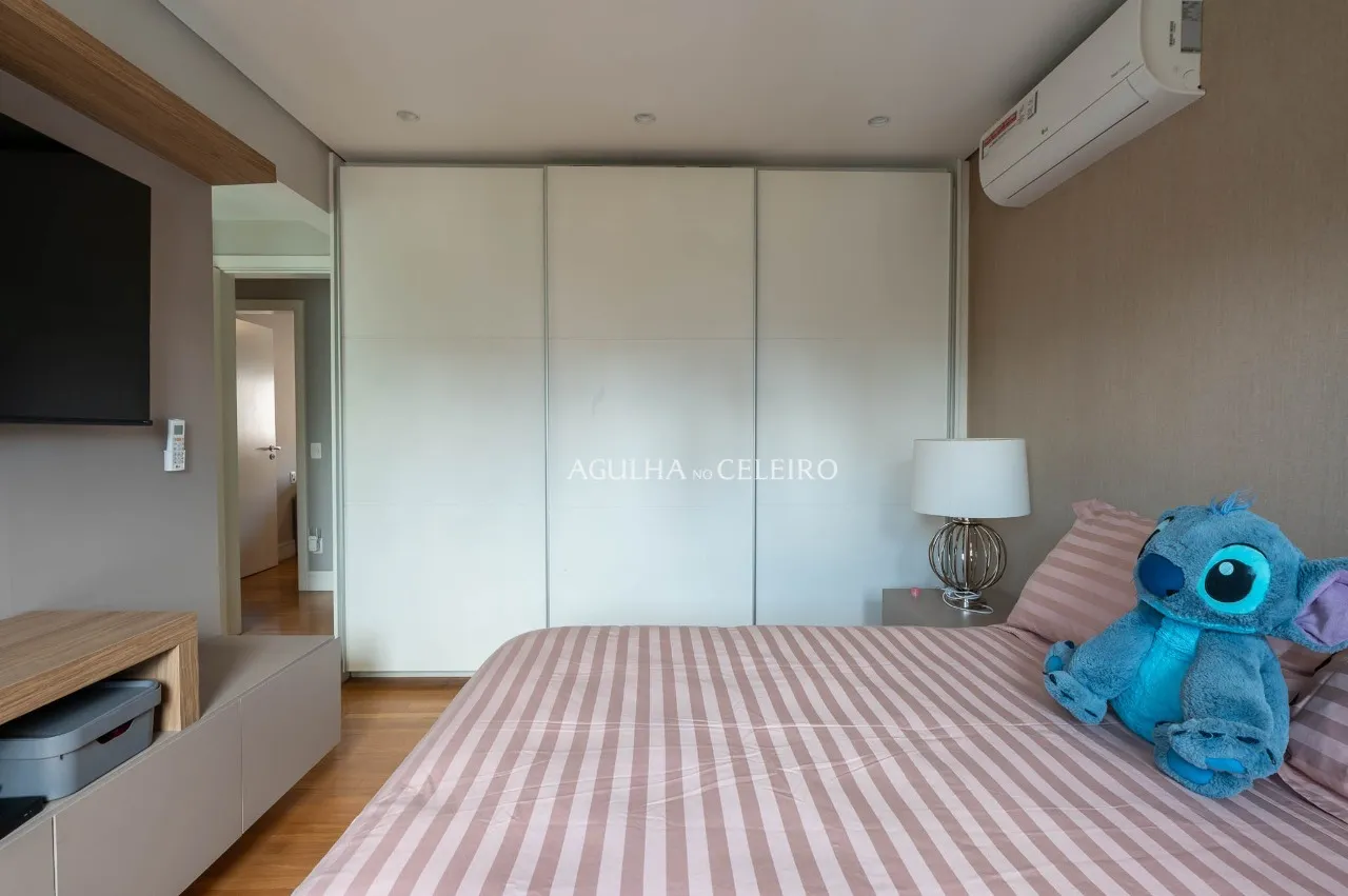 Apartamento sofisticado, moderno e extremamente confortável. – 20619