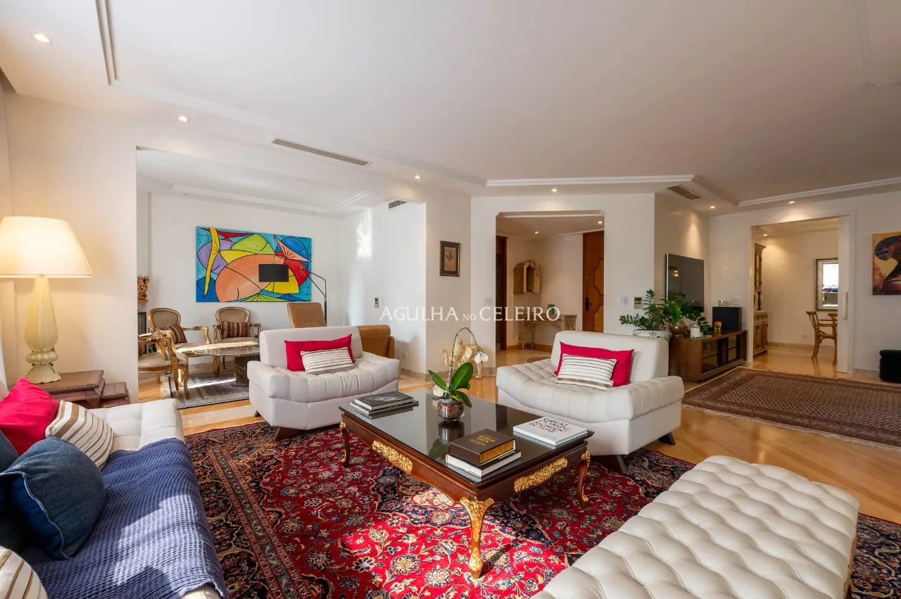 Apartamento à venda em Campo Belo. – 20826