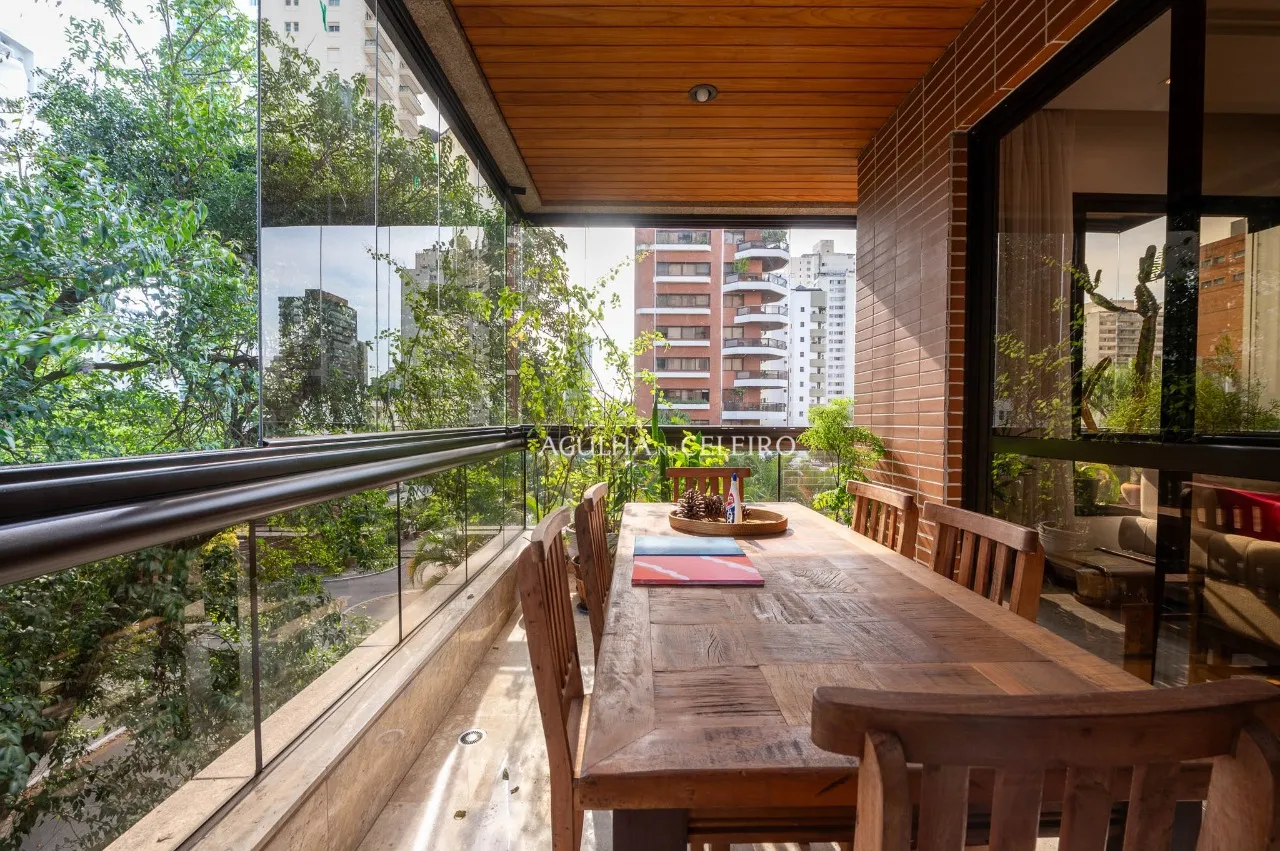 Apartamento à venda em Campo Belo. – 20826
