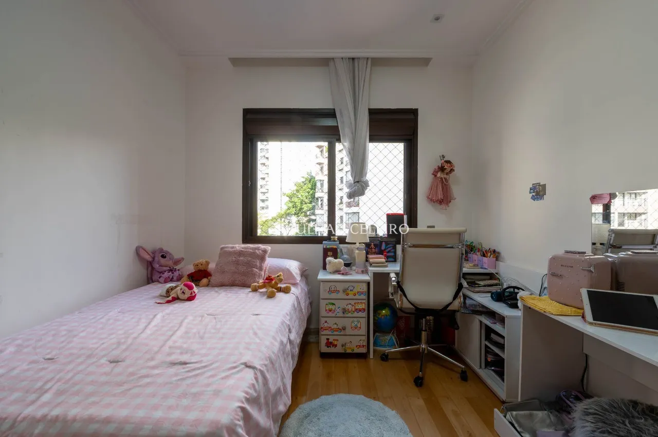 Apartamento à venda em Campo Belo. – 20826