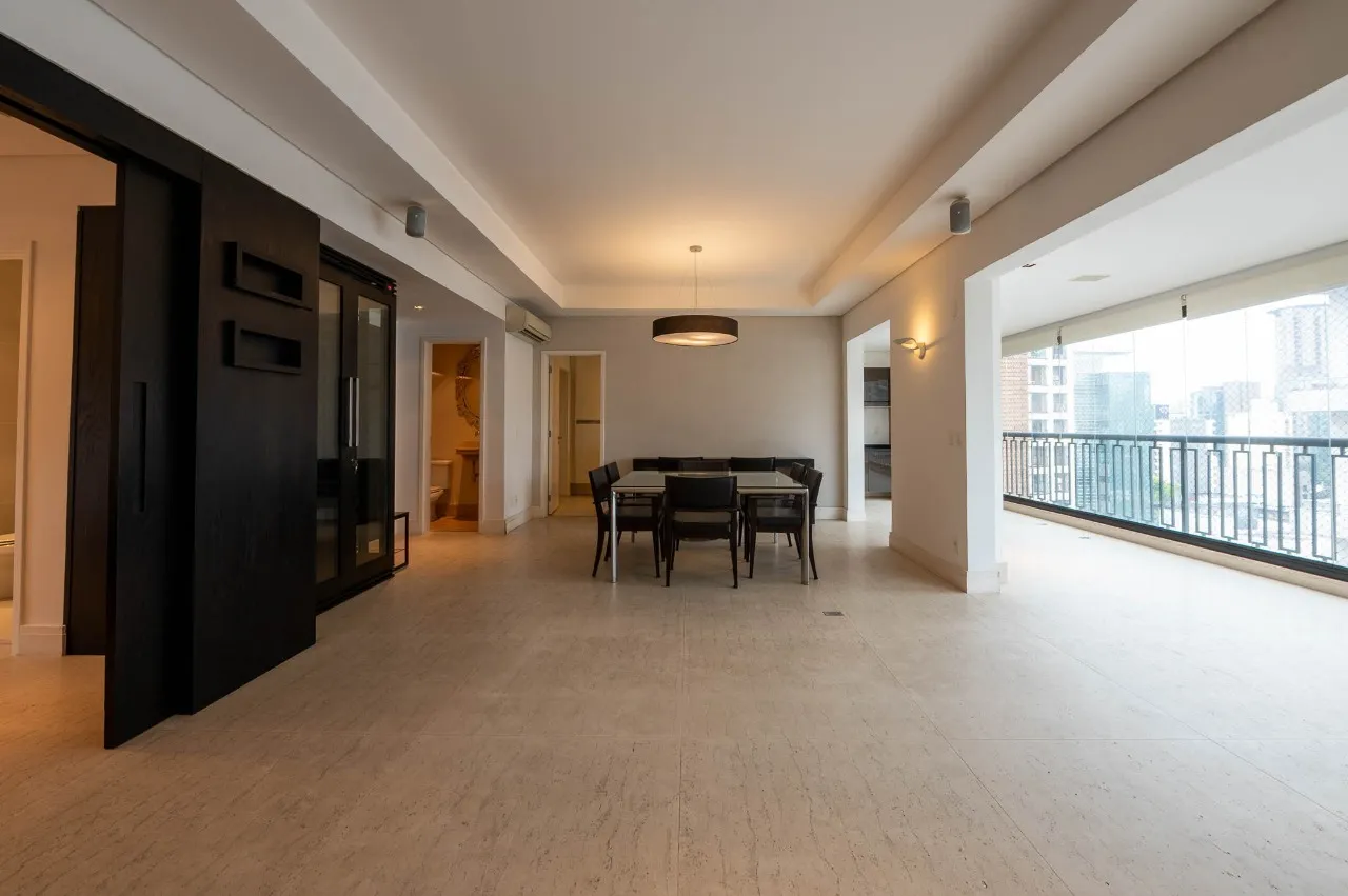 Apartamento moderno com 3 suítes e varanda gourmet no Itaim – 21611