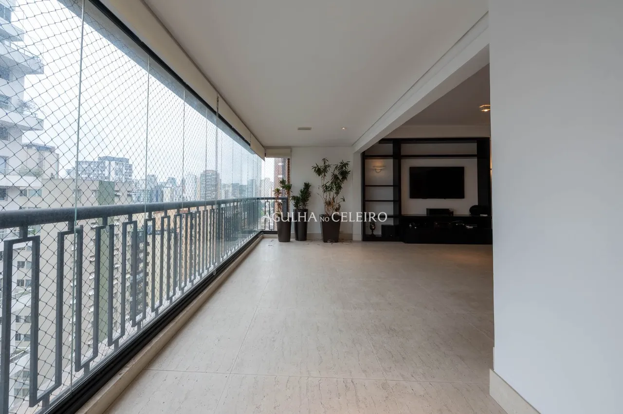 Apartamento moderno com 3 suítes e varanda gourmet no Itaim – 21611
