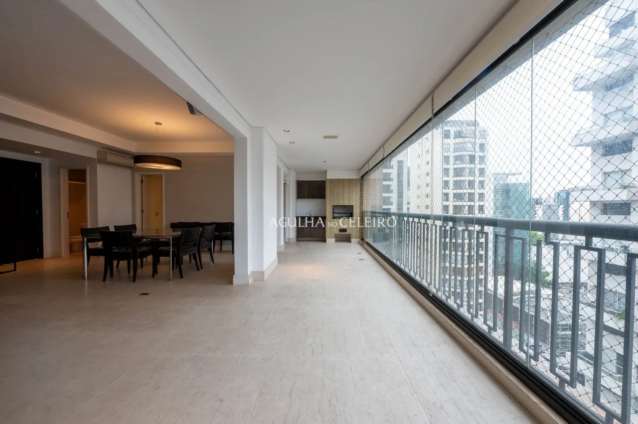 Apartamento moderno com 3 suítes e varanda gourmet no Itaim – 21611