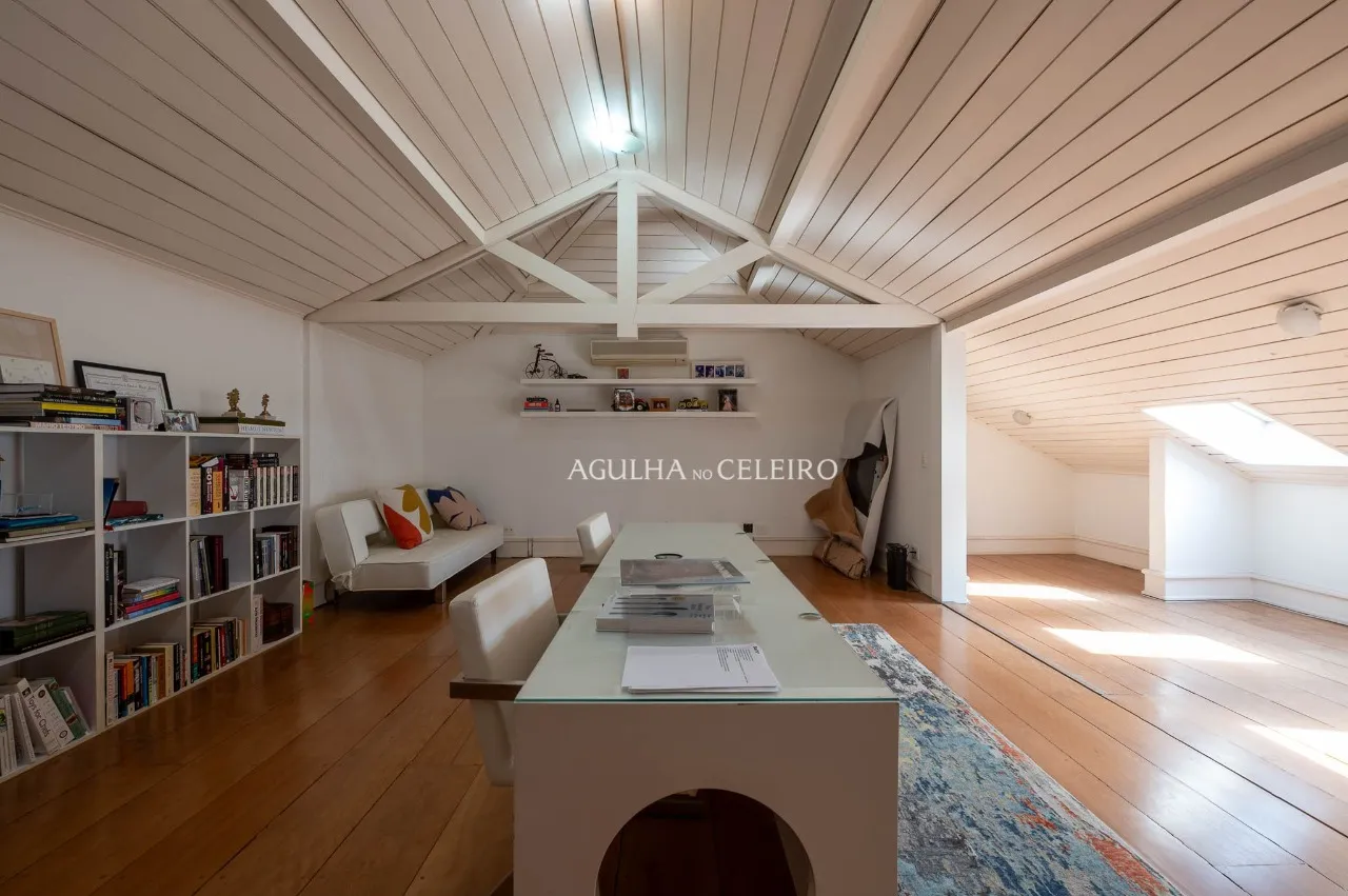 Residência exclusiva no Jardim Guedala. – 22013