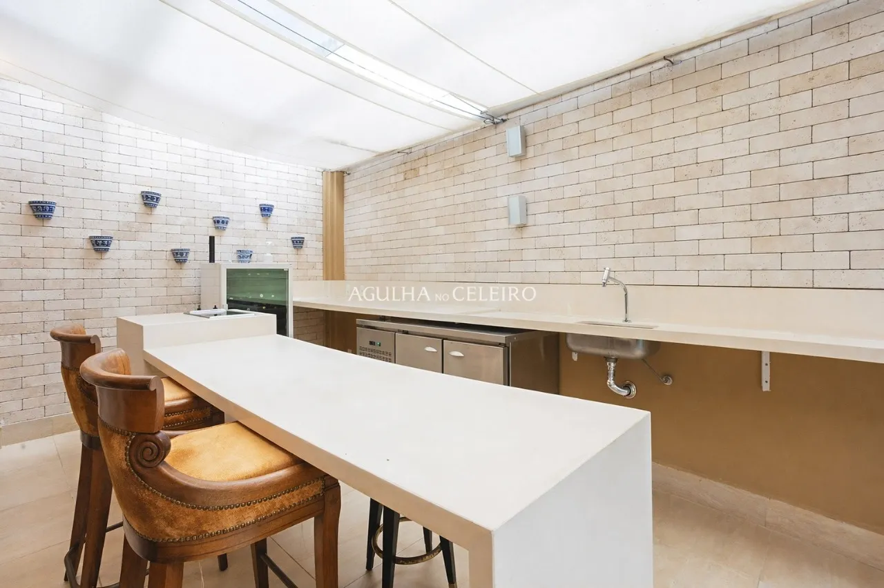 Casa/Sobrado de alto padrão no Jardim Guedala. – 22060