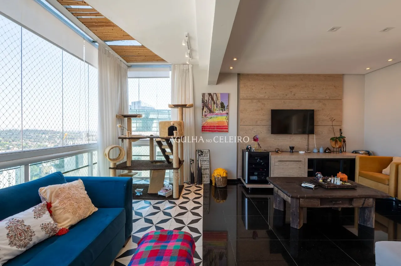 Imóvel Amplo com 3 Suítes na Vila Olímpia – 22072