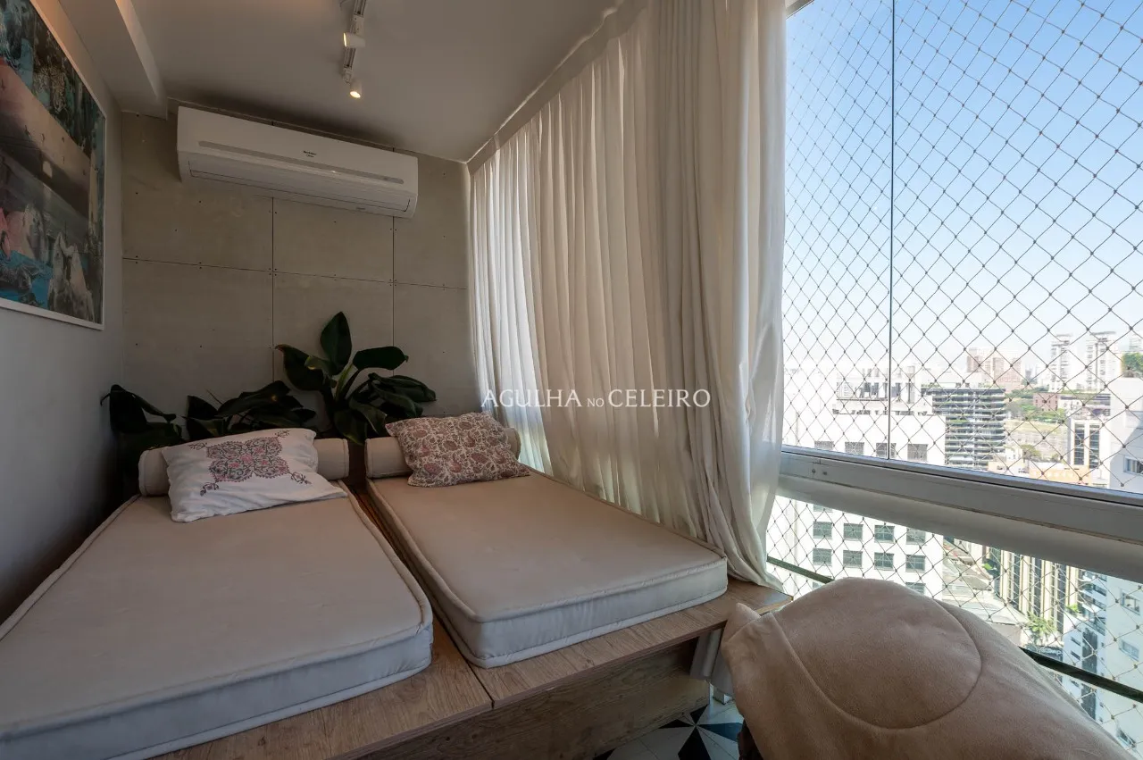 Imóvel Amplo com 3 Suítes na Vila Olímpia – 22072